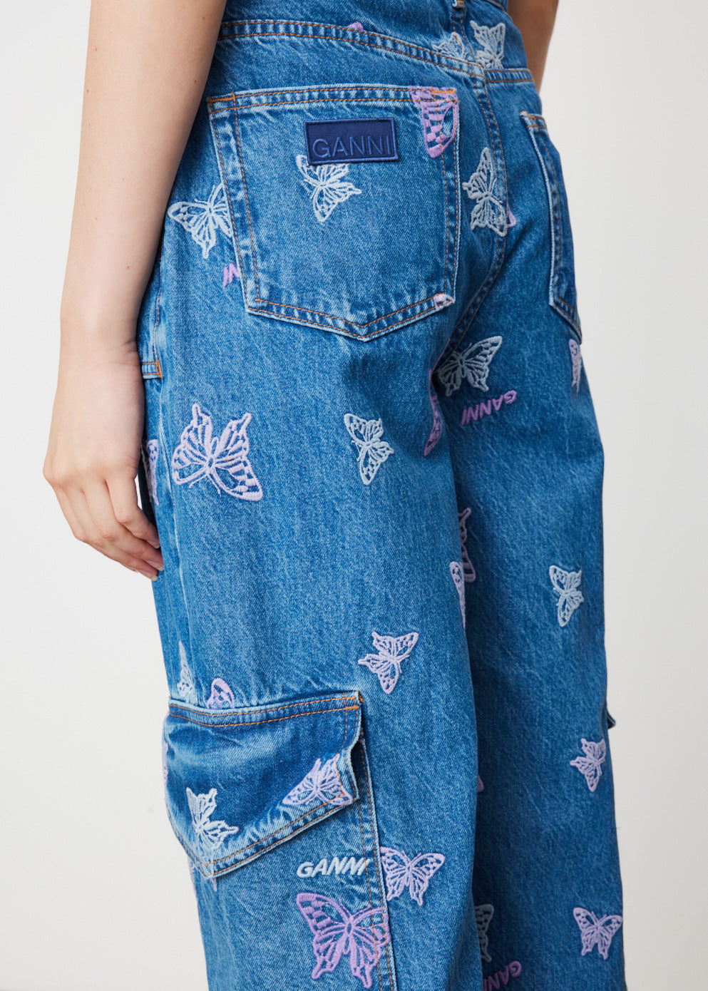 Embroidery Denim Angi Jeans