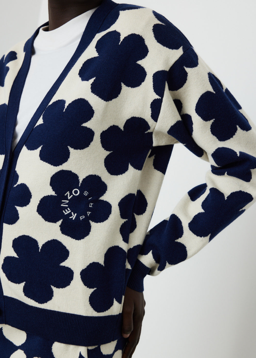 Jacquard Small Cardigan