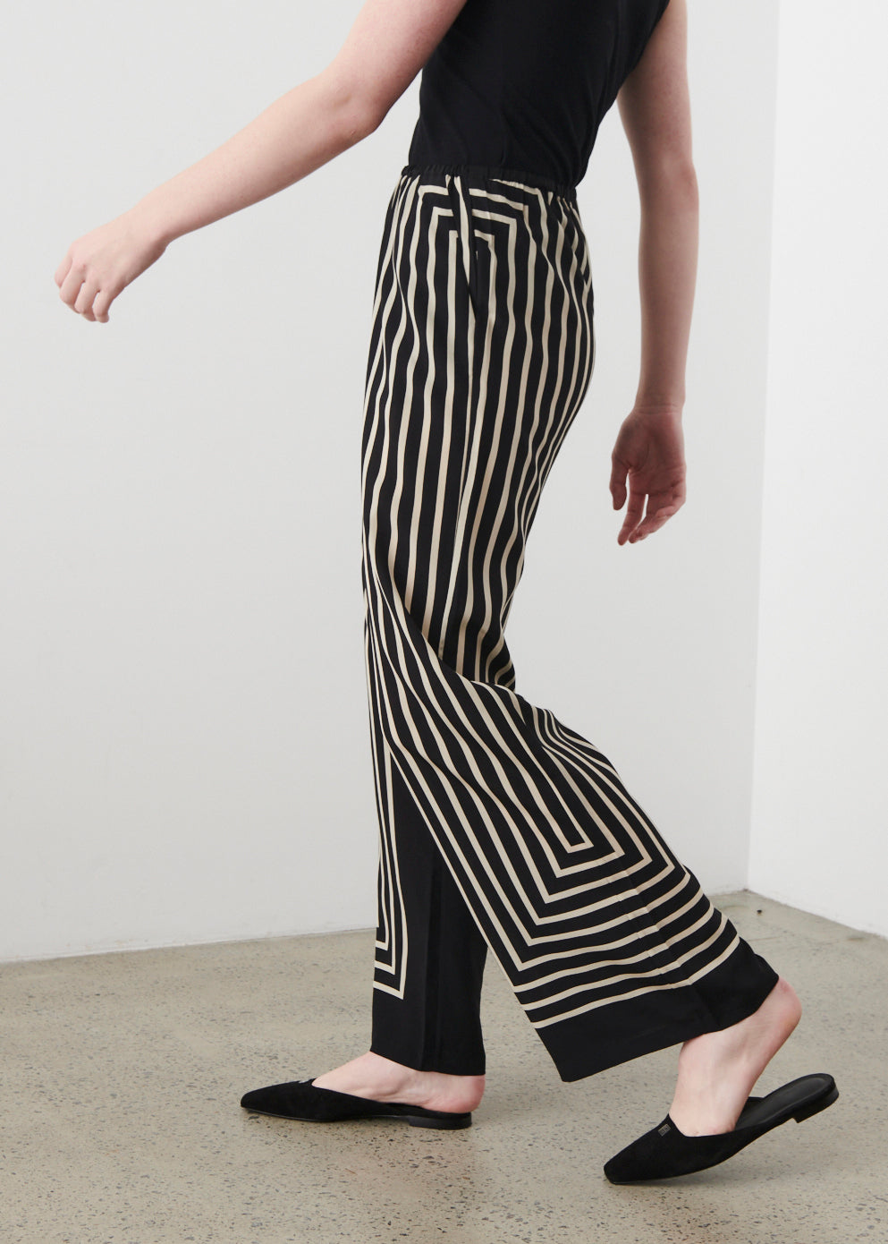 Silk Scarf Print Pants