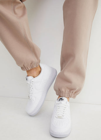 Air Force 1 07 Sneakers
