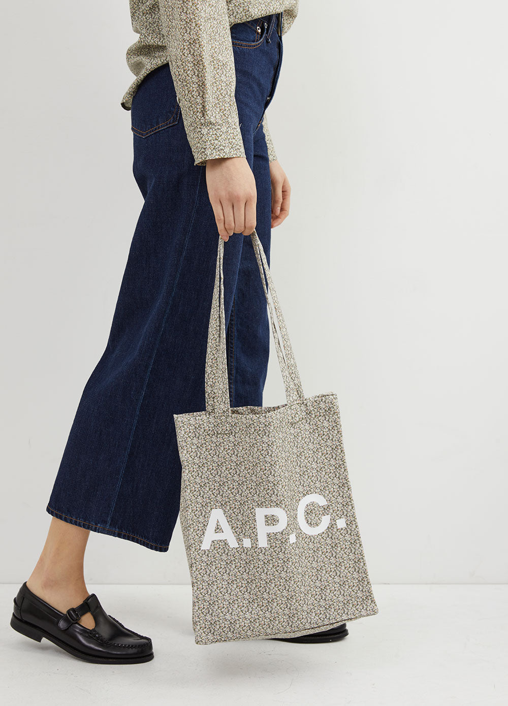 Lou Tote
