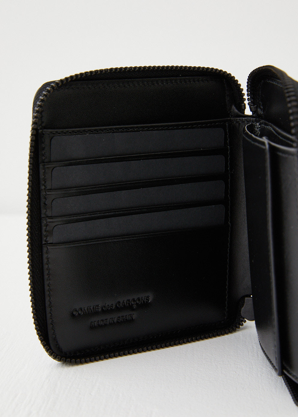 SA2100 Classic Leather Wallet