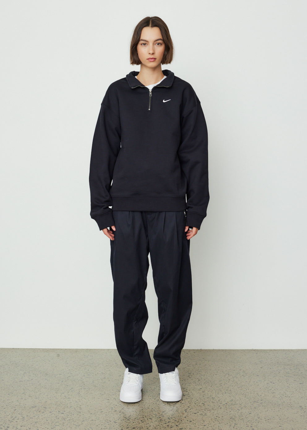 Solo Swoosh Quarter Zip Sweatshirt