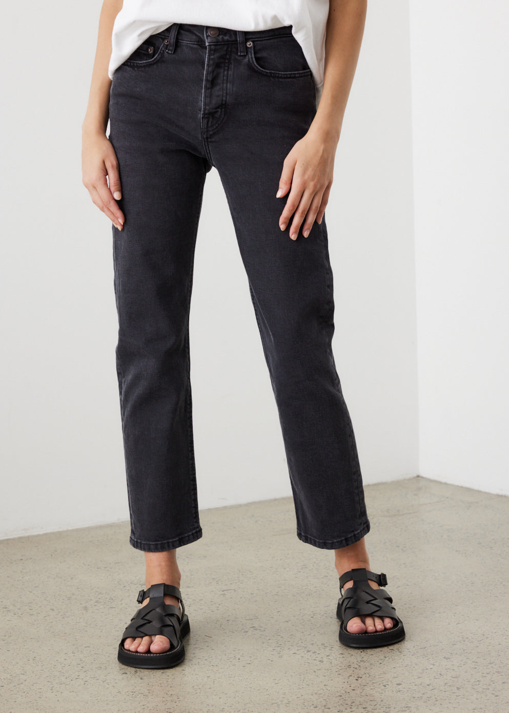 Classic Fit Jeans