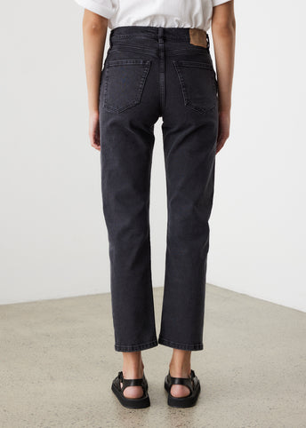 Classic Fit Jeans