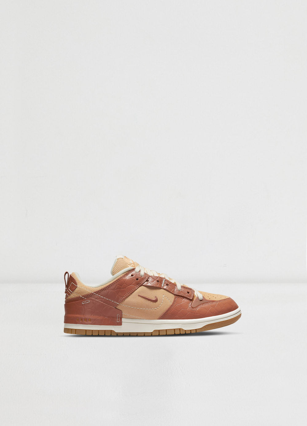 Dunk Low Disrupt 2 SE Sneakers