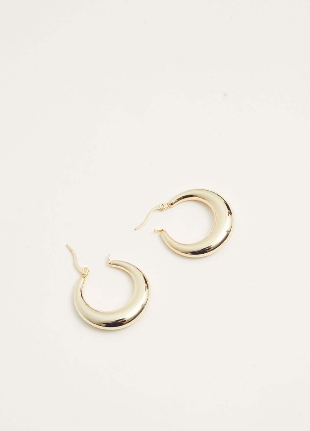 Coralia Earrings