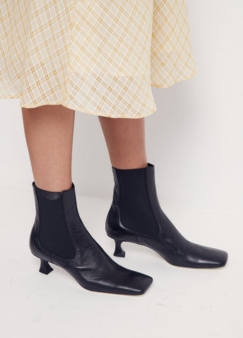 Pointed Heel Boots